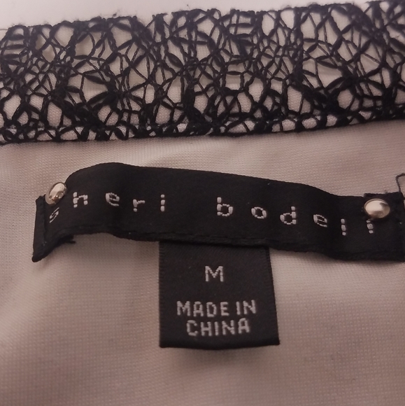 Sheri Bodell Abstract Threaded Black and White Sheer Skirt - Picture 2 of 5